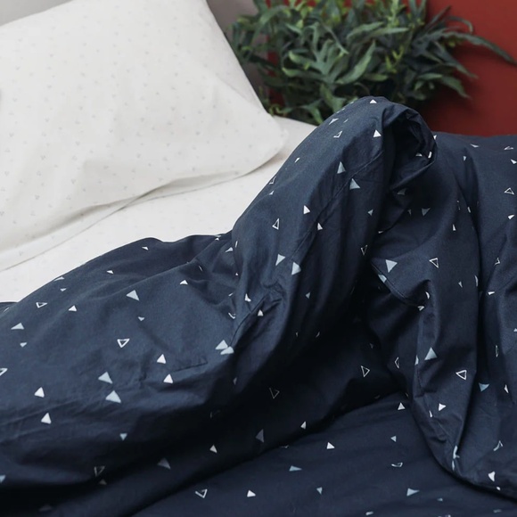 Dewberry Kids' "Cosmic Triangles" Organic Cotton Full Size Bedding Set B… - Picture 3 of 6
